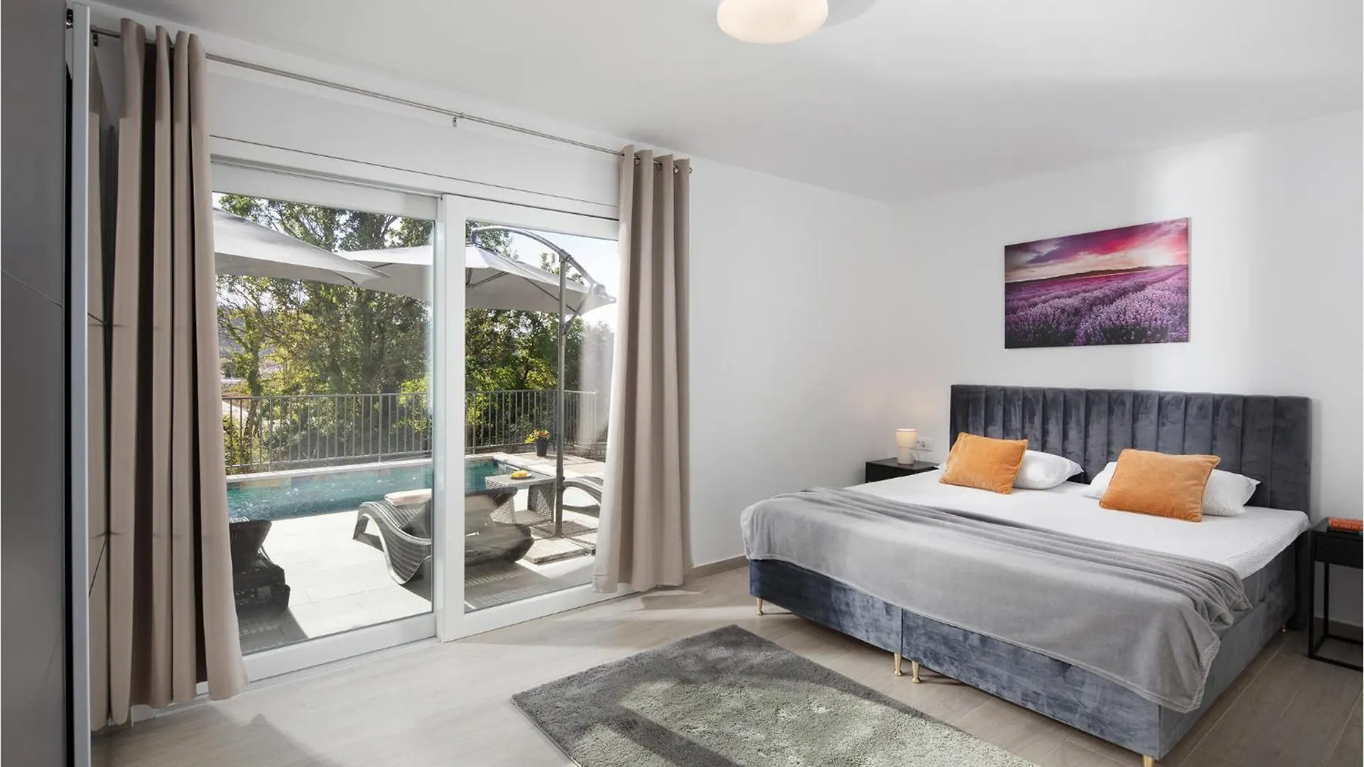 Villa Si لابين